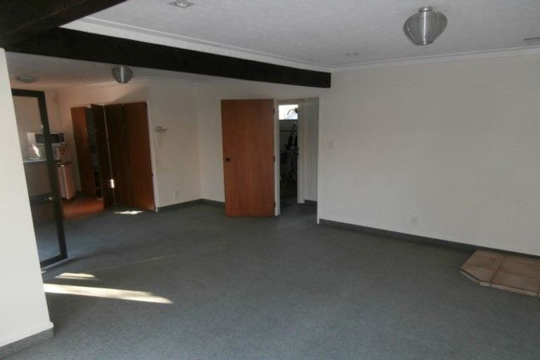 Photo of property in 6 Kantara Lane, Somerfield, Christchurch, 8024