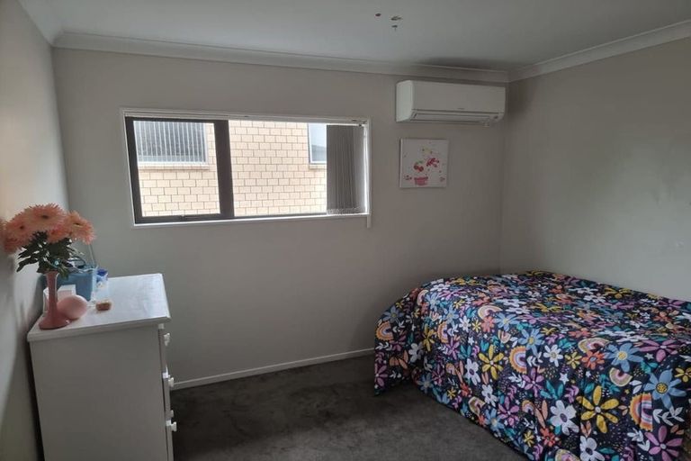 Photo of property in 121 Flat Bush School Road, Flat Bush, Auckland, 2019