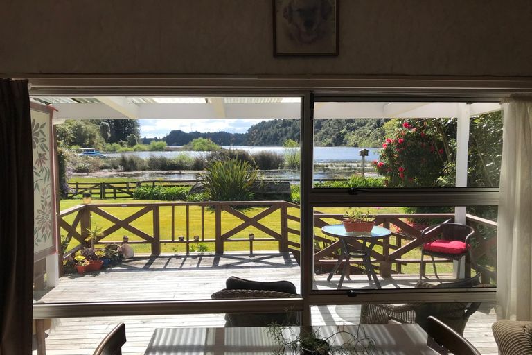 Photo of property in 31 Tombleson Road, Lake Rotoma, Rotorua, 3074