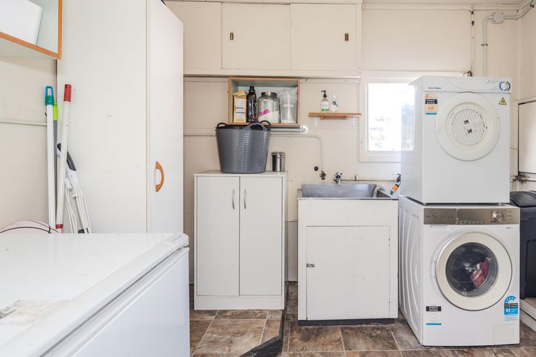 Photo of property in 69 Greta Street, South Hill, Oamaru, 9400