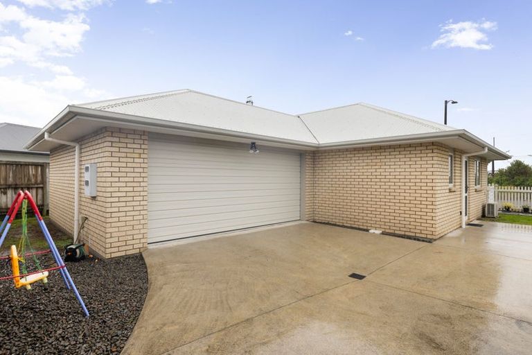 Photo of property in 42 Queens Park Crescent, Frankton, Hamilton, 3204