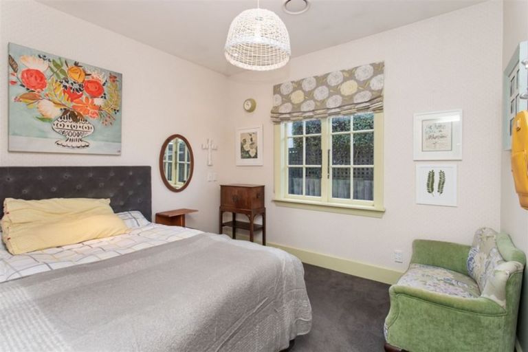 Photo of property in 8 Lloyd Street, Strowan, Christchurch, 8052