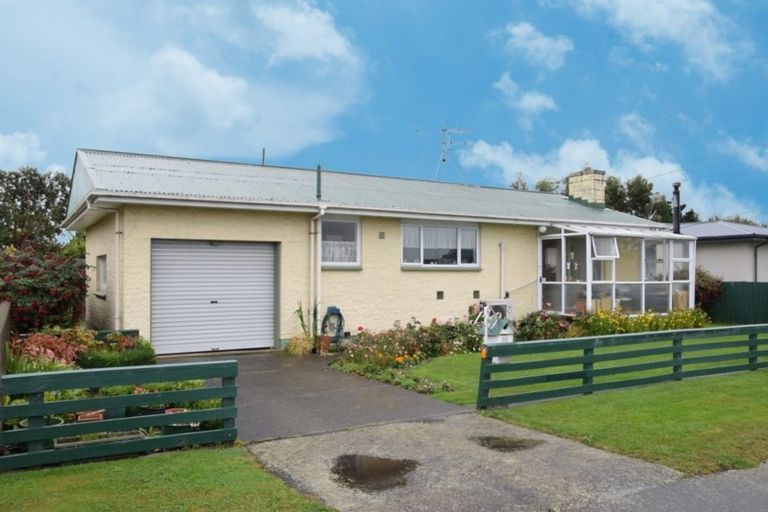 Photo of property in 60 Ross Street, Grasmere, Invercargill, 9810