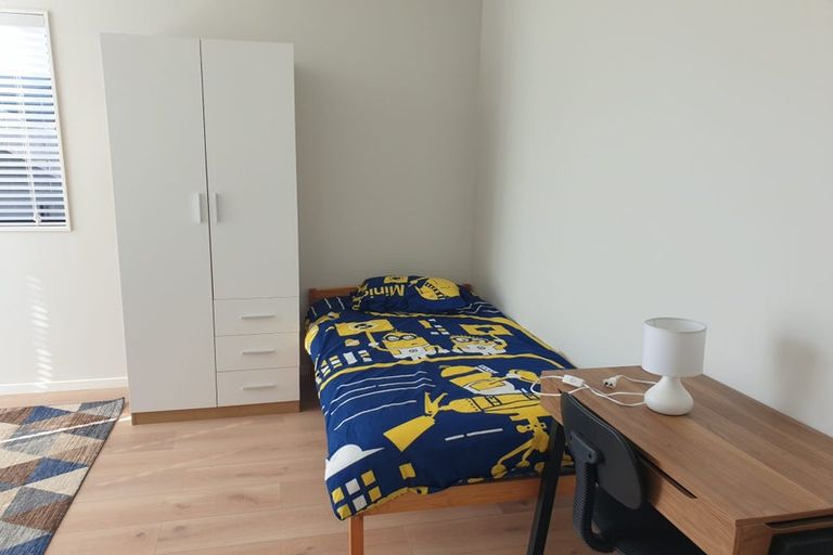 Photo of property in 43 Kea Road, Silverdale, 0932