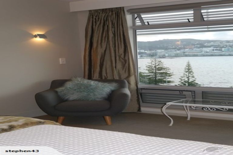 Photo of property in The Capital, 370 Oriental Parade, Oriental Bay, Wellington, 6011