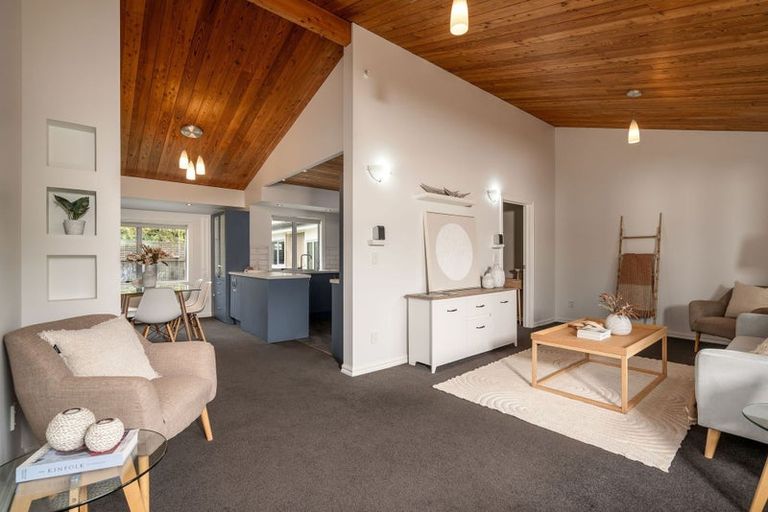 Photo of property in 69 Bower Avenue, New Brighton, Christchurch, 8083