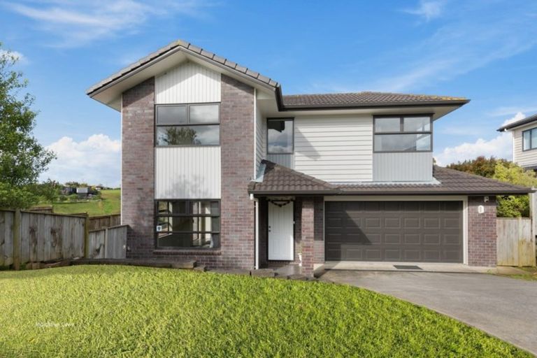 Photo of property in 103 Keri Vista Rise, Papakura, 2110