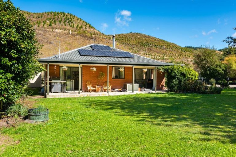 Photo of property in 63 Gibsons Road, Kaituna, Blenheim, 7273