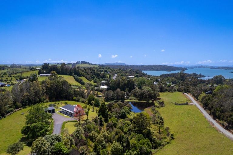 Photo of property in 228 Rangitane Road, Kerikeri, 0294