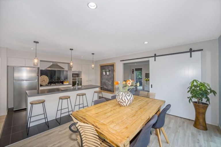 Photo of property in 4a Astrolabe Place, Gulf Harbour, Whangaparaoa, 0930