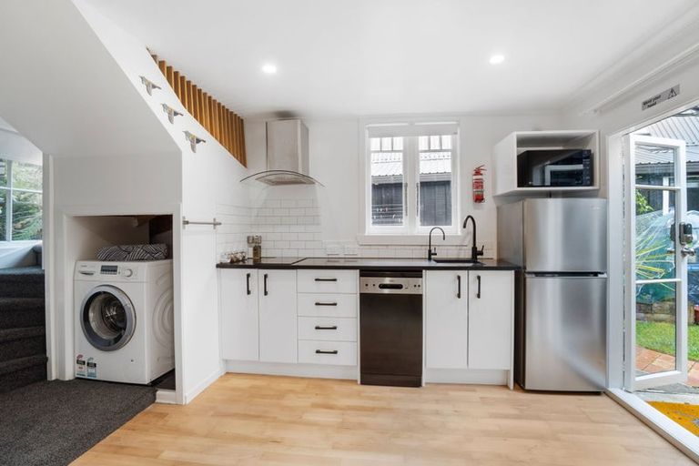 Photo of property in 63 Ahuroa Road, Puhoi, Warkworth, 0994