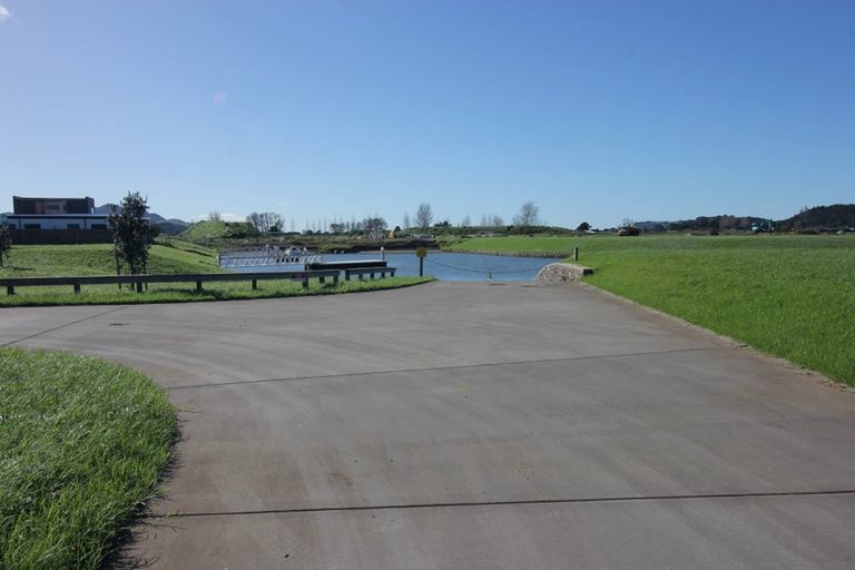 Photo of property in 19 Ngaroma Crescent, Whitianga, 3510
