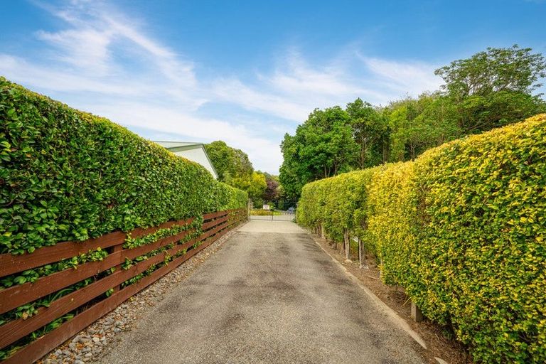 Photo of property in 54 Kohekohe Road, Waikanae, 5036