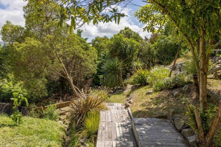 Photo of property in 29 Te Papau Crescent, Diamond Harbour, 8972