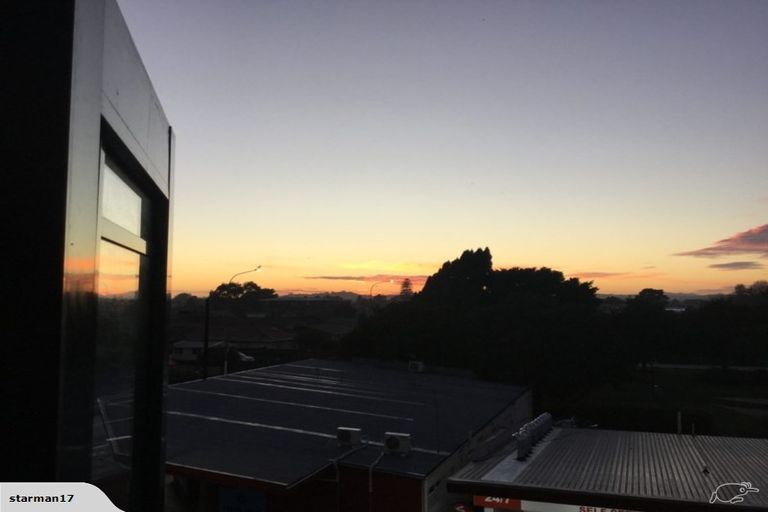 Photo of property in 7/77 Saint George Street, Papatoetoe, Auckland, 2025