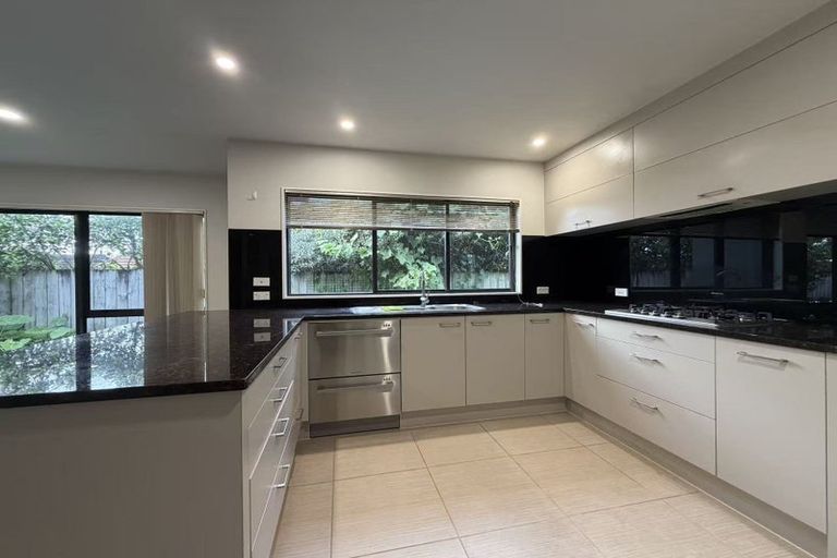 Photo of property in 133a Redoubt Road, Goodwood Heights, Auckland, 2105