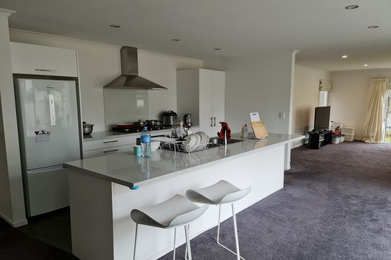 Photo of property in 1/90b Endeavour Drive, Whitby, Porirua, 5024