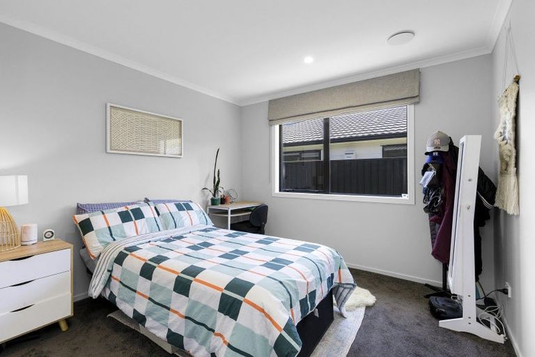 Photo of property in 7 Buddle Road, Wallaceville, Upper Hutt, 5018