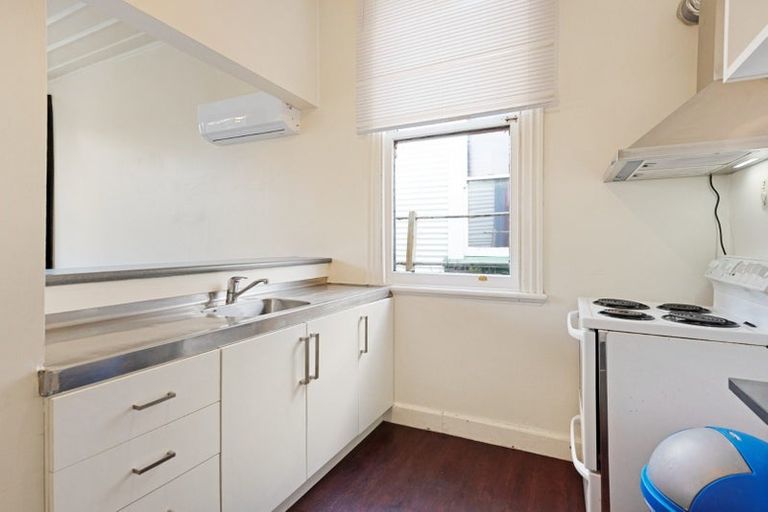 Photo of property in 296 Tinakori Road, Thorndon, Wellington, 6011