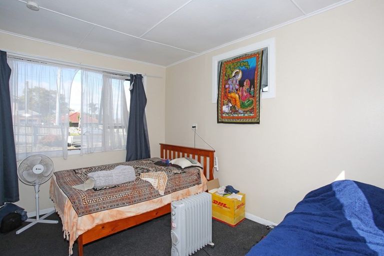 Photo of property in 1/21 Wyllie Road, Papatoetoe, Auckland, 2025