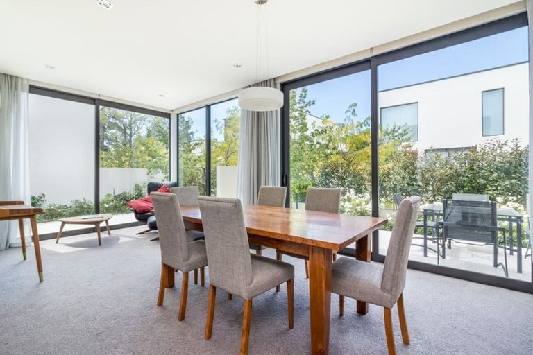 Photo of property in 138d Glandovey Road, Strowan, Christchurch, 8052