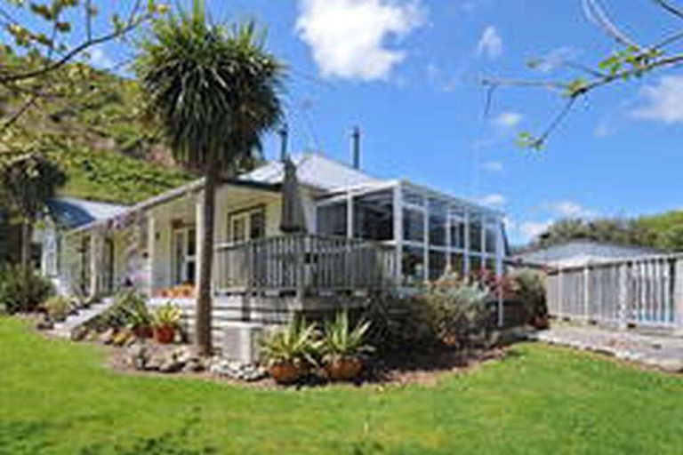 Photo of property in 258 Waitohu Valley Road, Otaki, 5583