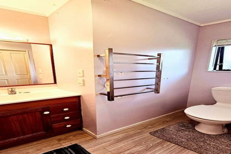 Photo of property in 22 Halcione Close, Flagstaff, Hamilton, 3210