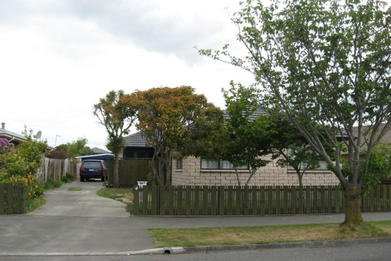 Photo of property in 4 Teesdale Street, Burnside, Christchurch, 8053