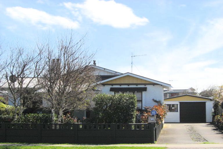 Photo of property in 54 Puriri Street, Gonville, Whanganui, 4501