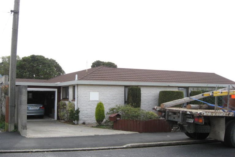 Photo of property in 20 Belgrave Crescent, Kaikorai, Dunedin, 9010