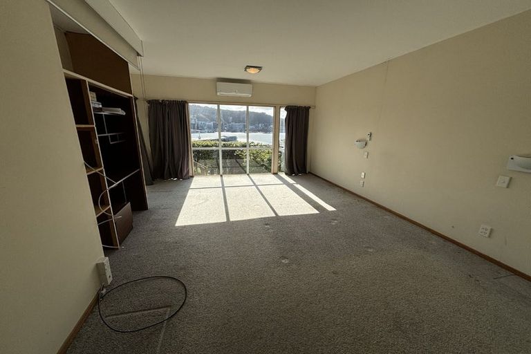 Photo of property in 53 Hawker Street, Mount Victoria, Wellington, 6011