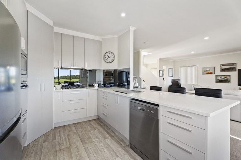 Photo of property in 56 Nautilus Drive, Gulf Harbour, Whangaparaoa, 0930