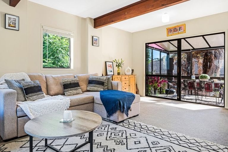 Photo of property in 16 Stredwick Drive, Torbay, Auckland, 0630