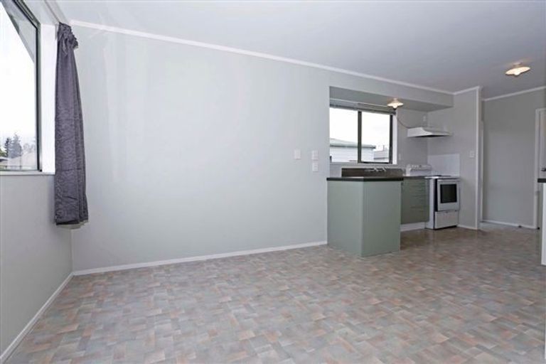 Photo of property in 3a Dowding Street, Melville, Hamilton, 3206