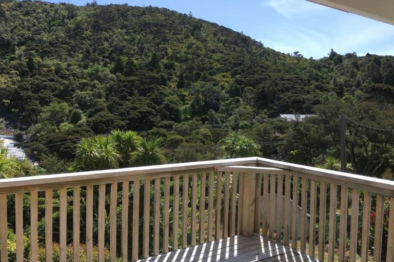 Photo of property in 37 Bay View Road, Whangarei Heads, Whangarei, 0174