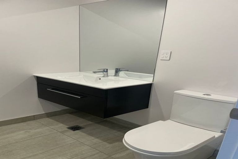 Photo of property in 5/30 Pirie Street, Mount Victoria, Wellington, 6011