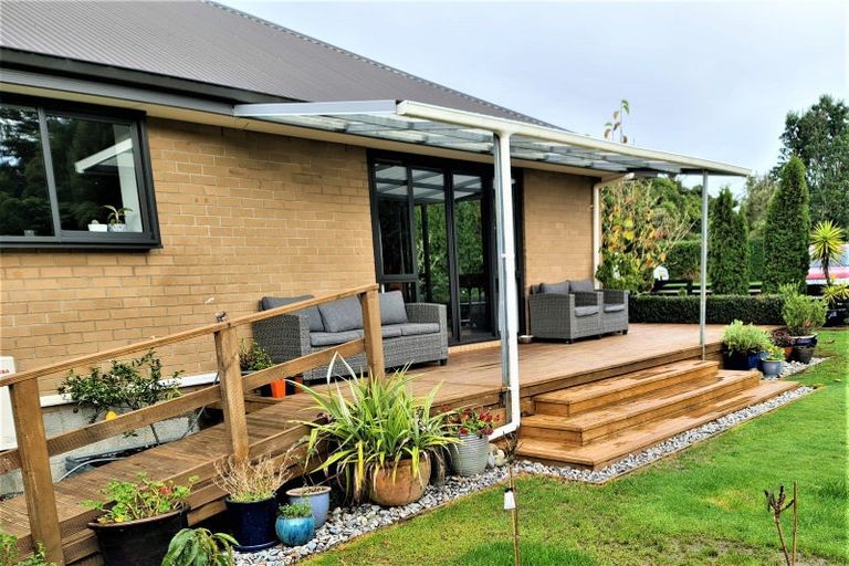 Photo of property in 3 Roebuck Street, Westport, 7825