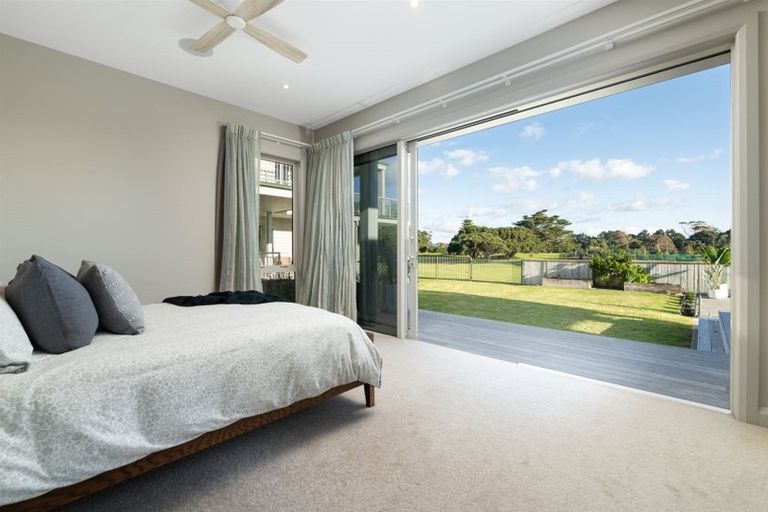 Photo of property in 114 Oceanbeach Road, Mount Maunganui, 3116