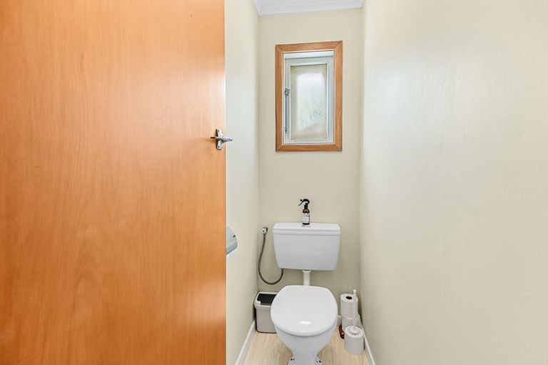 Photo of property in 35 Fernleigh Street, Ferndale, New Plymouth, 4310