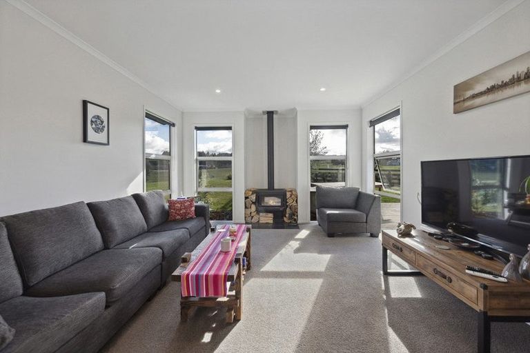 Photo of property in 6/500 Kinloch Road, Kinloch, Taupo, 3377