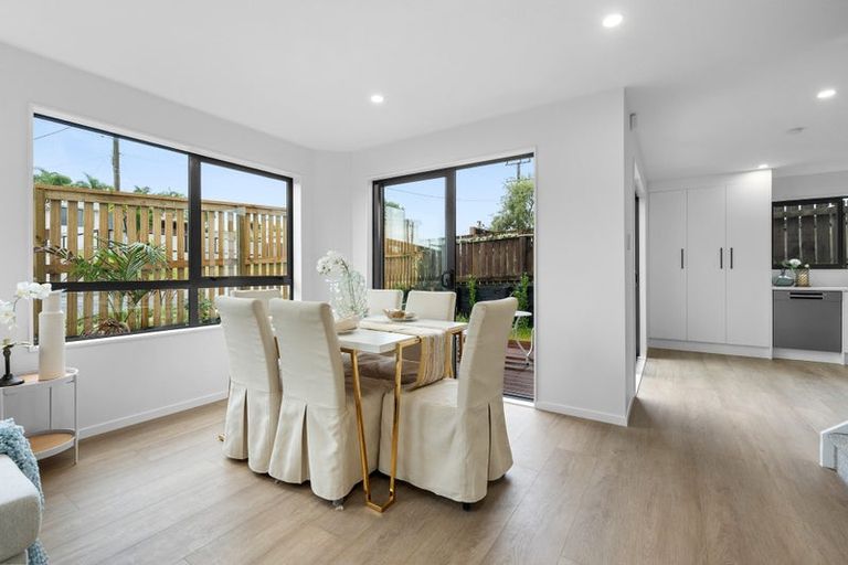 Photo of property in 8a Claridge Street, Glen Eden, Auckland, 0602