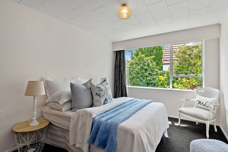 Photo of property in 9 Cintra Place, Casebrook, Christchurch, 8051