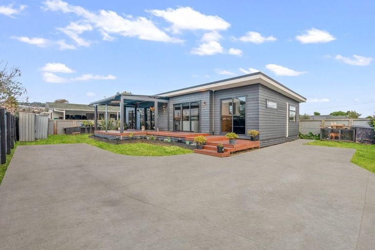 Photo of property in 92 Dominion Road, Papakura, 2110