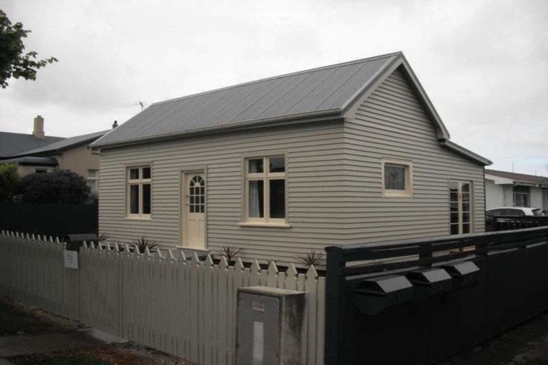 Photo of property in 4/12 Clifton Street, Windsor, Invercargill, 9810