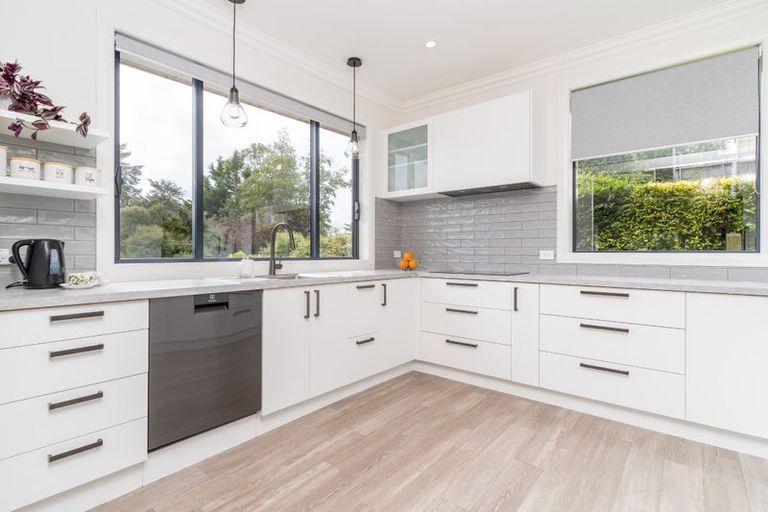 Photo of property in 5 Chain Hills Road, Chain Hills, Dunedin, 9076