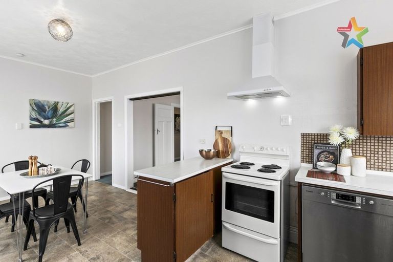 Photo of property in 190 Hutt Road, Petone, Lower Hutt, 5012