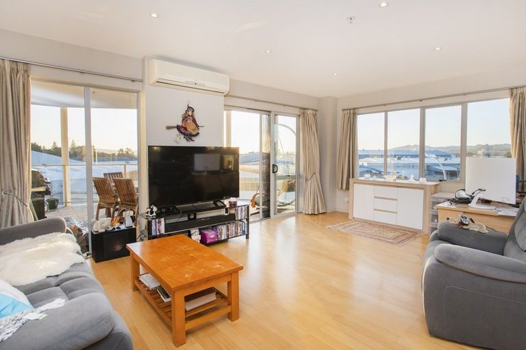 Photo of property in Bay View, 14/90 Customhouse Street, Gisborne, 4010