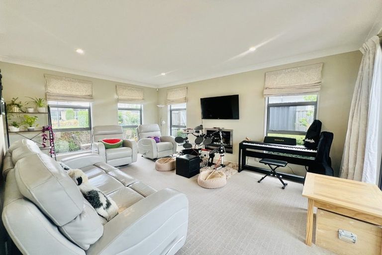 Photo of property in 5 Roullet Lane, Yaldhurst, Christchurch, 8042