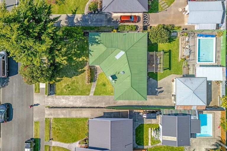 Photo of property in 32 Exeter Crescent, Pirimai, Napier, 4112