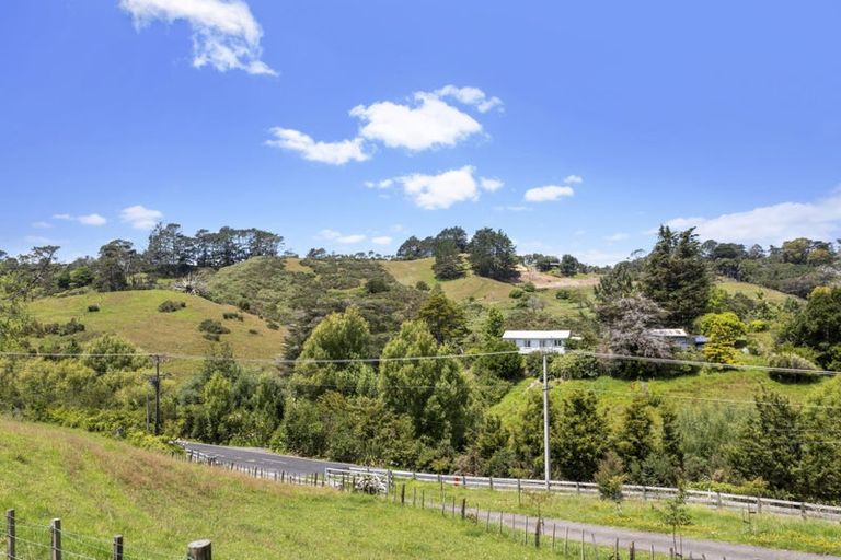 Photo of property in 30 Coulter Road, Swanson, Auckland, 0614